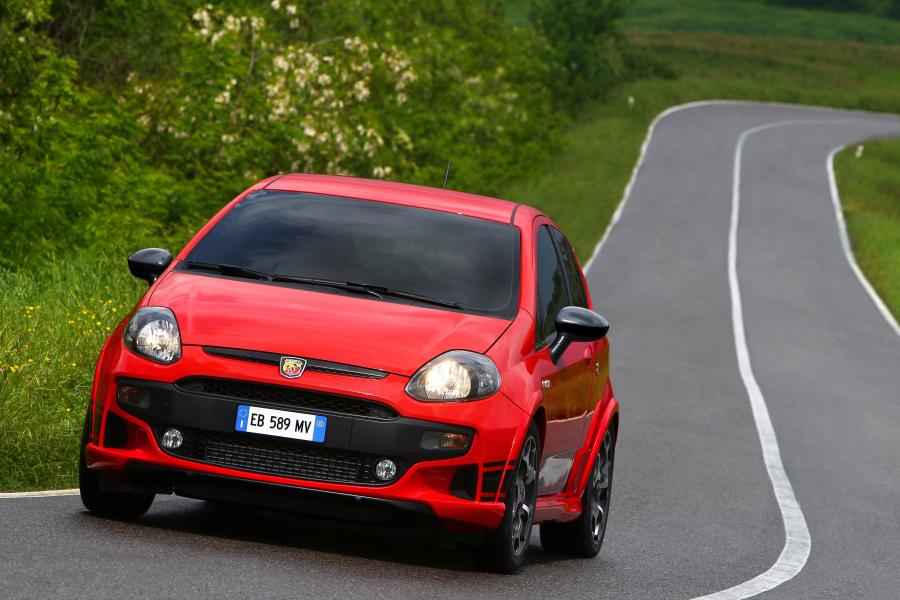  Abarth Punto Evo (199) 2010 года  (фото 24 из 57)